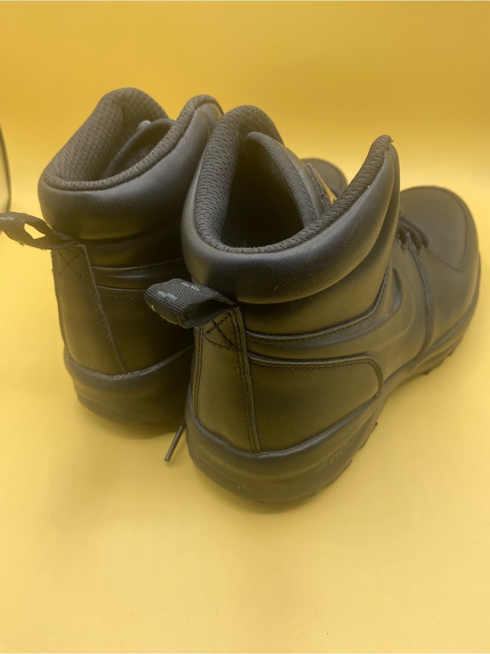 Nike Manoa Leather boot triple black - Picture 2 of 4